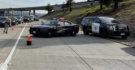 Officer Injured after Crash on Highway 580 [Castro Valley, CA]